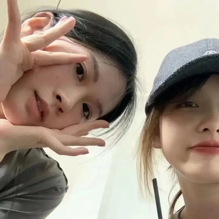 艾莉莎与玛榭拉